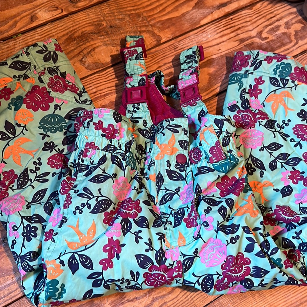 Kids garnet hill snow bib size small